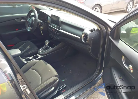 2021 Kia Forte Fe from USA, damaged, VIN 3KPF24AD4ME300229